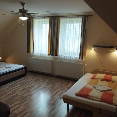 Tip-Top Lak Vendeghaz Szilvásvárad Zewnętrze zdjęcie