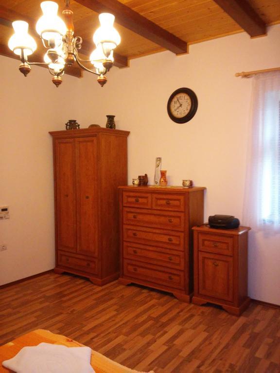 Tip-Top Lak Vendeghaz Szilvásvárad Zewnętrze zdjęcie